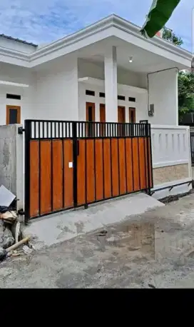 Pagar besi minimalis