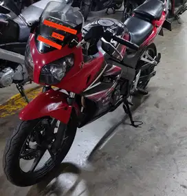Honda CBR150R(Karbu/Thailand) Th 2007 Merah Hitam