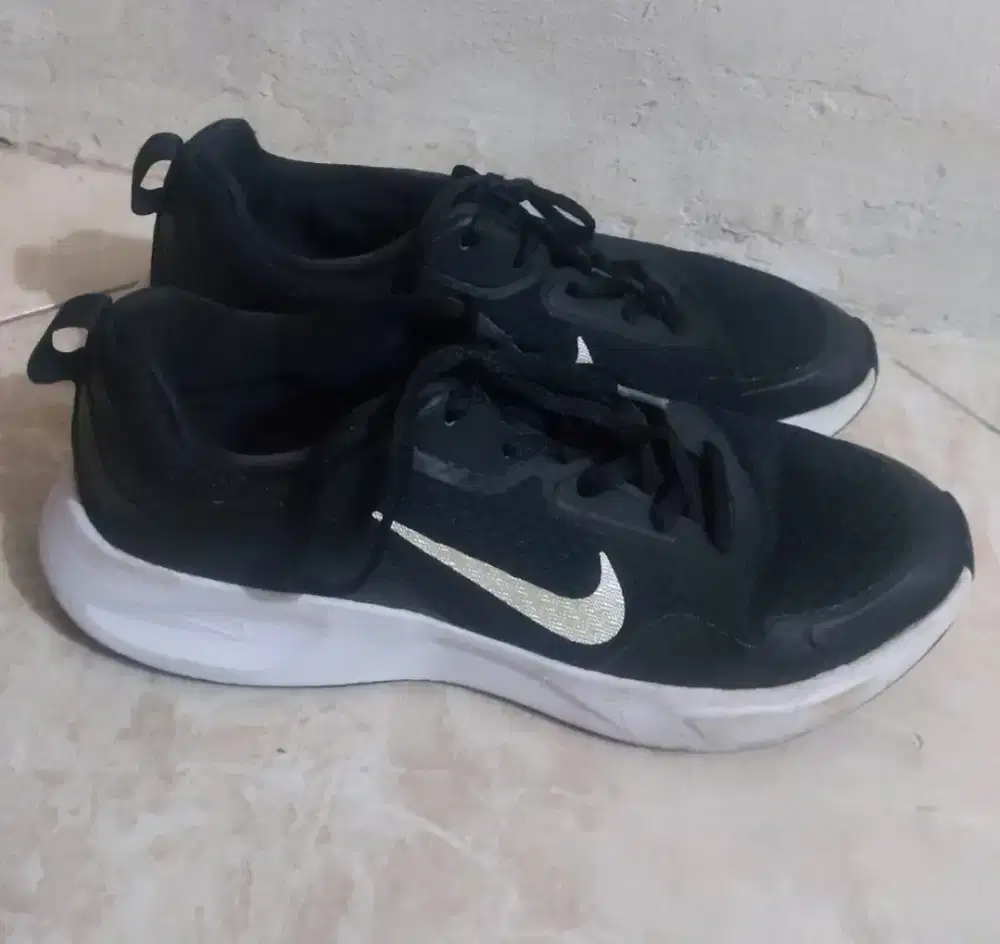 Sepatu Nike Ori