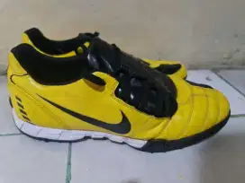 Sepatu futsal Nike Total 90 T90 shoot TF Original