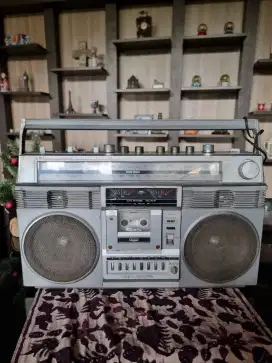Radio Kaset Vintage, Antik