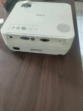 Dijual Projector NEC, Good Condition