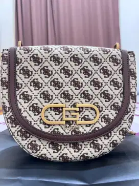 Tas Guess Wanita Original edisi terbaru edisi Promo ( Jual AMBYAR )