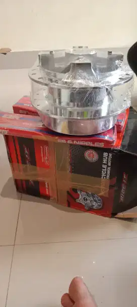 Tromol depan belakang cbr 150 new.crom