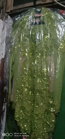 Dijual kebaya modern model  pinguin full Payet