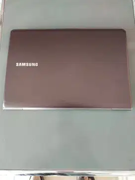 Dijual Laptop Samsung Ultrathin series 5