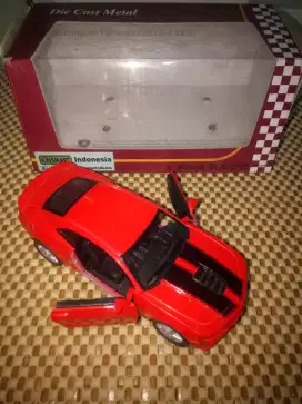 Miniatur Chevrolet Camaro 2014