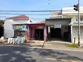 Dijual murah rumah pinggir jalan raya soreamg cipatik