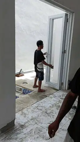 tukang ahli segala bangunan renovasi dan bikin rumah baru