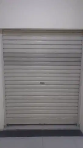Rolling door folding gate kusen aluminium