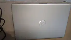 Dijual laptop hp 14 inchi