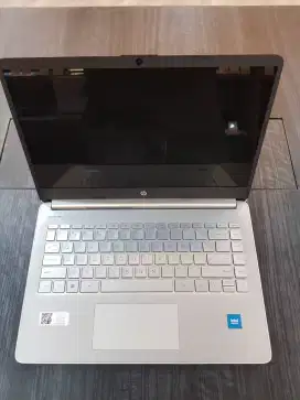 Laptop HP 14s-dq3111tu