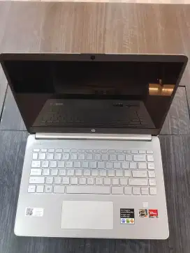 Laptop HP 14s-dq5155TU