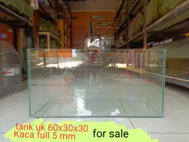 Aquarium 60x30x30 baru