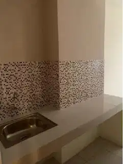 0633 - Disewakan Apartemen Puncak Dharmahusada Lt 25 Studio Kosongan