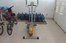 Elliptical Cross Trainer Alat Olahraga