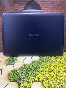 LEPTOP ASUS AMD E2 6110 SECOND BATANG