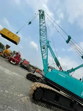 Dijual !  Crawler Crane Kobelco 7055-II. Kap 55 ton. Ex Japan.