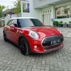 Mini Cooper 5 Door 1.5 AT Tahun 2015 Ready