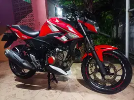 HONDA CB 150R STREETFIRE 2018