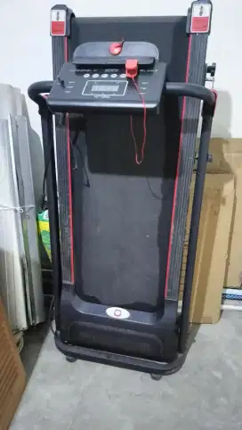 DIJUAL CEPAT TREADMILL IREBORN