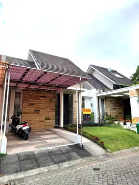 Rumah Modern Minimalis di Citra Sun Garden