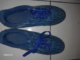 Sepatu futsal ori
