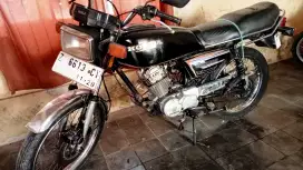 Motor Honda GL 100