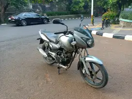 BAJAJ PULSAR UG 3 TAHUN 2009 WARNA SILVER