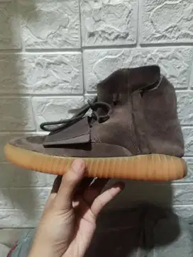 sepatu adidas yeezy boost 750 rare murah