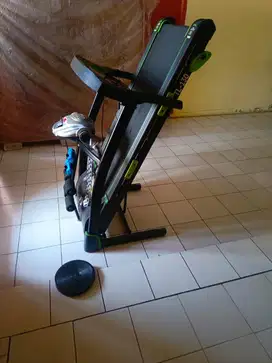 Treadmill TOTAL FITNESS  TL-130