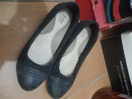 Pantofel wanita