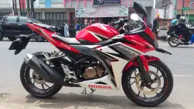 Honda cbr 150cc fi 2018 istimewa 2000 km spt baru