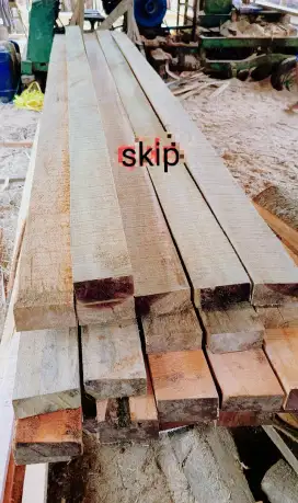 Kayu usuk sengon