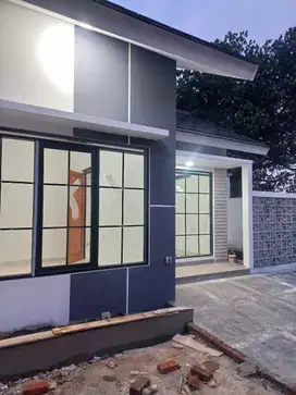 Rumah Mainroad Di Jatihandap Cicaheum Dekat Ke Cikutra Kota Bandung