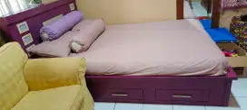 Tempat tidur / Ranjang kayu