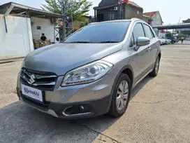 [OLXmobbi] Suzuki SX4 1.5 S-Cross Bensin-AT 2016 Abu-Abu (FZI)