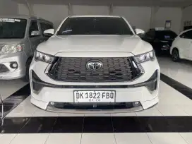 ZENIX HYBRID Q MODELISTA 2023 PUTIH