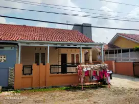 Rumah Komplek Siap Huni Tembok Dobel