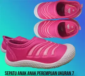 Sepatu anak anak perempuan bubble gummers