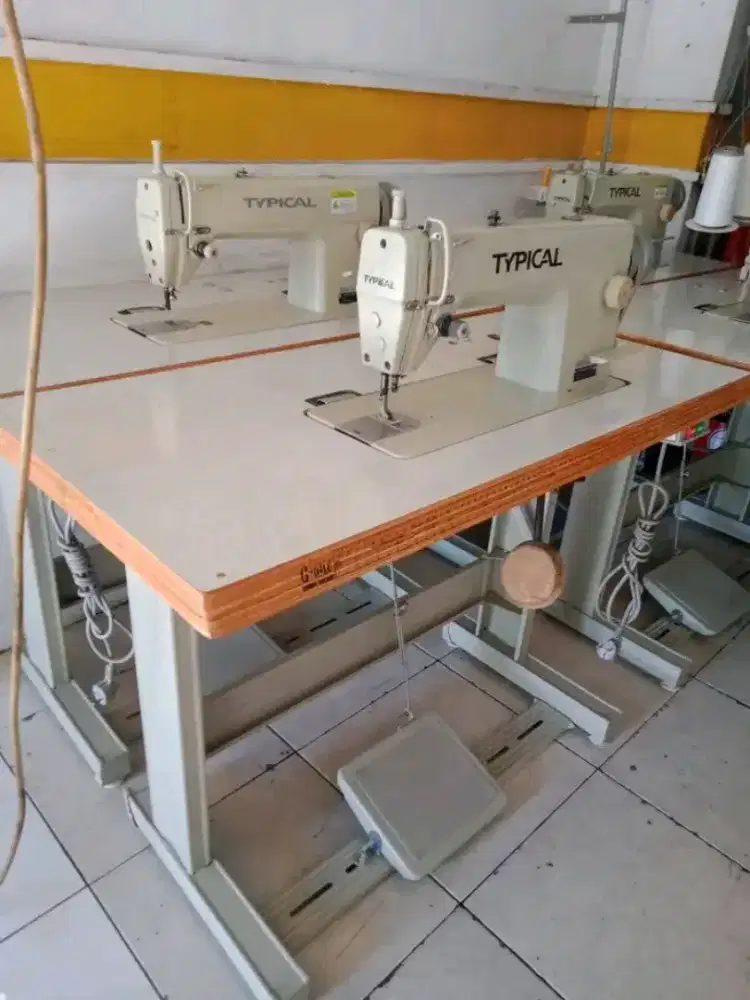 Mesin jahit typical servo