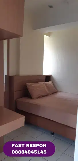 SEWA UNIT MENTENG SQUARE BALKON LUAS 2 BR VIEW THAMRIN SUDIRMAN