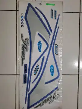 Striping Fino 125 Deluxe Full Body