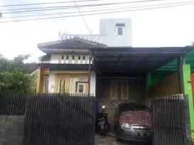 Rumah 3 lantai di Jati Handap Regency Cimeunyan view kota Bandung SHM