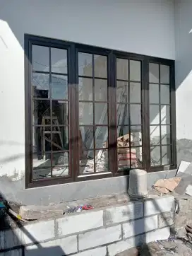 Kusen pagar dan canopy