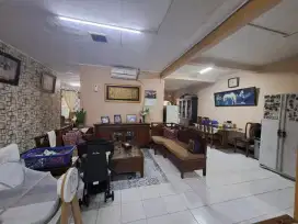 Rumah murah Cantik komplek berkelas di pondok kelapa indah, Billy Moon