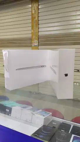 Kredit Macbook Air M1 256GB Resmi Proses Singkat dan Mudah.