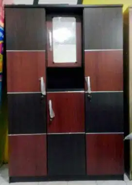 LEMARI PAKAIAN 3 PINTU KACA MASUK CHESSTER ALD 8723