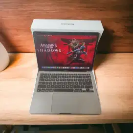 Macbook Air M1 Ram 8GB SSD 256 GB /mulus / Like New /Batre rendah