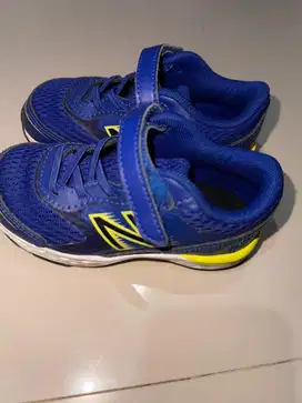 Jual sepatu NEW BALANCE